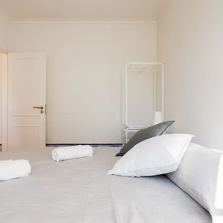 Baixa Chiado Iii Gonzalos Лиссабон